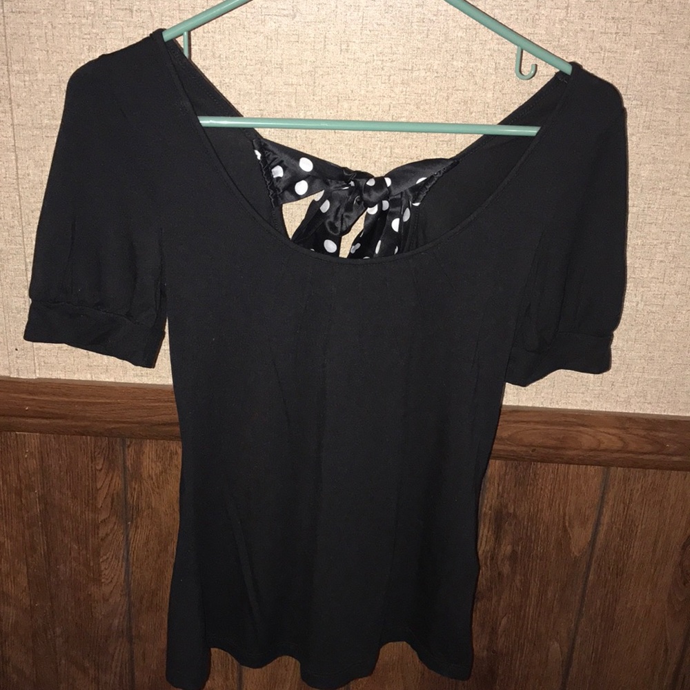 LOFT short sleeve polka dot tie back top